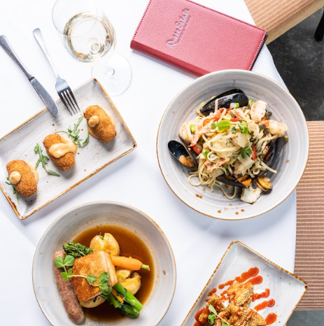 3 Course Menu & Bottle of White Wine
