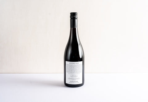 How?dini Pinot Noir 2010